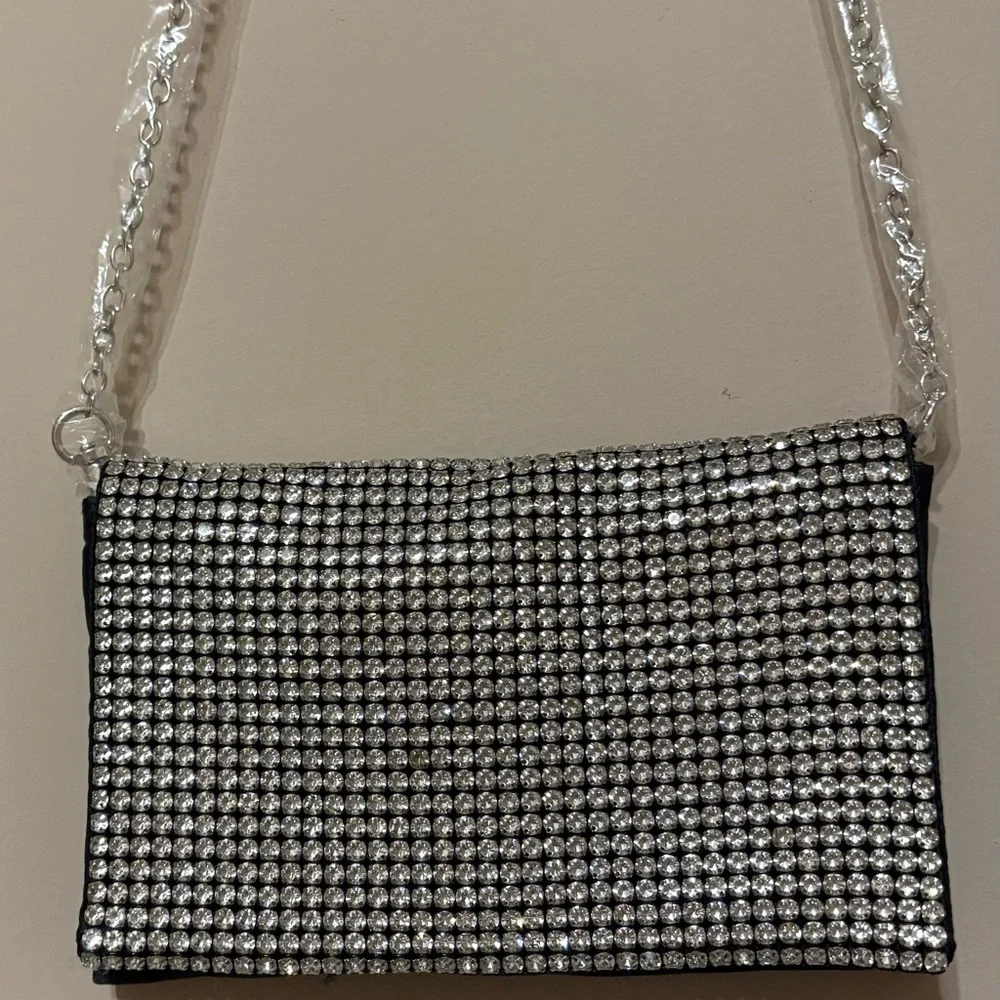 Amber Sceats Stella Black Crystal Clutch Bag w/ Chain Strap Formal - Picture 2 of 5